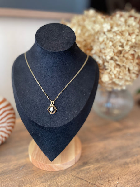 Collier Sunon