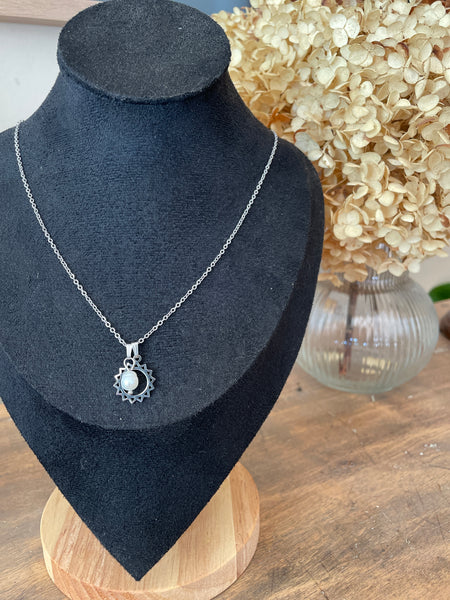 Collier Sunon