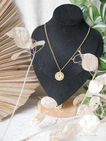 Collier roue d'astrologie
