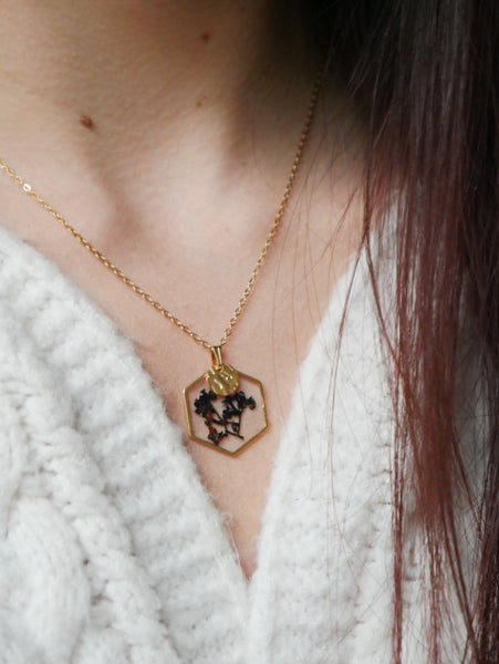 Collier hexagonal Botanica