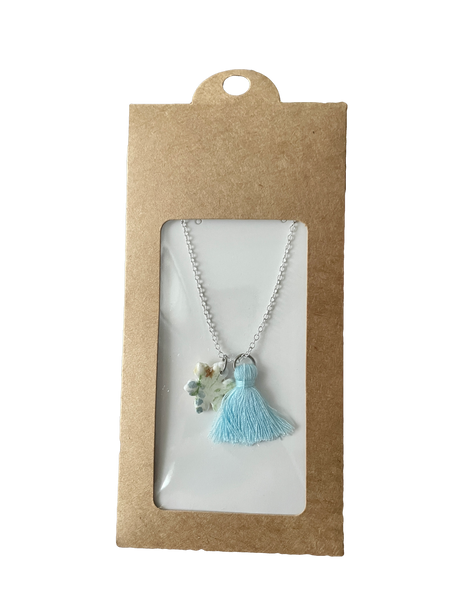 Collier flocon à pompon