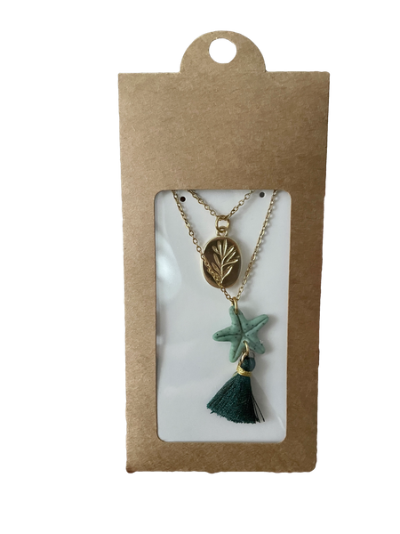 Collier étoile de mer à pompon
