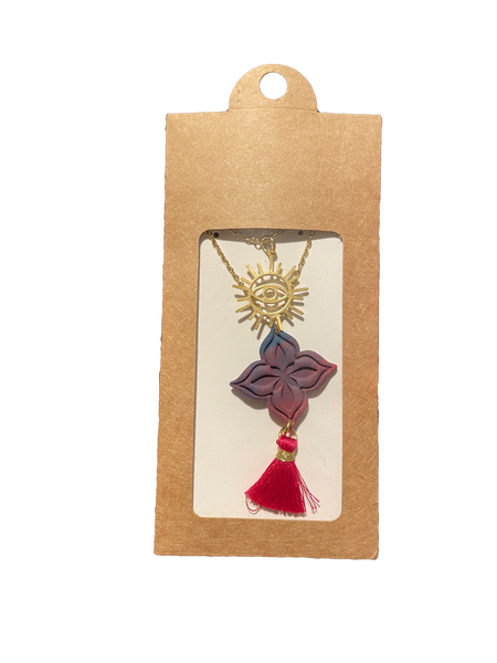Collier losange pomponné