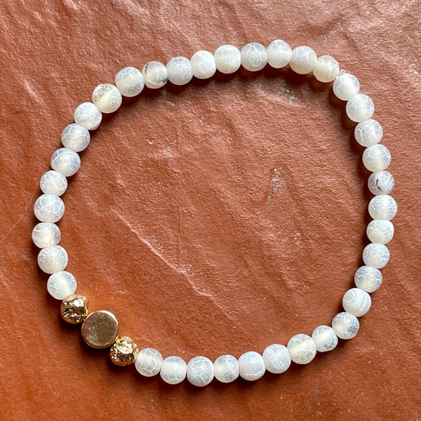 Bracelet agate blanc givré
