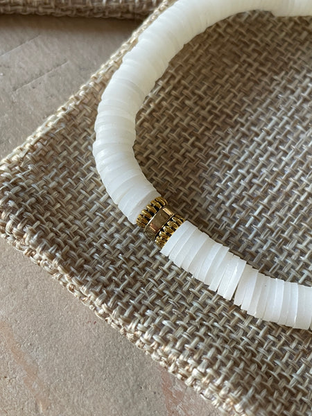 Bracelet blanc heishi